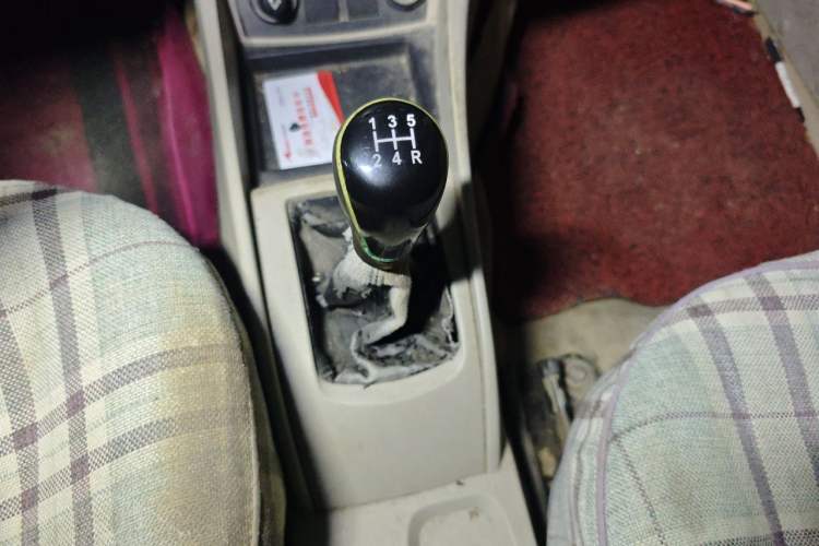Used CHANGAN Alsvin V5 2012 1.5L Manual Dream Edition Gear Lever