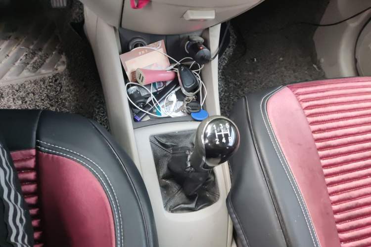Used CHANGAN Alsvin V5 2012 1.5L Manual Dream Edition Gear Lever