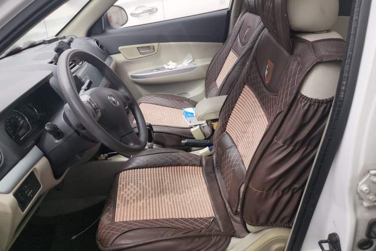 Used CHANGAN Alsvin V5 2012 1.5L Manual Dream Edition Left Front Seat