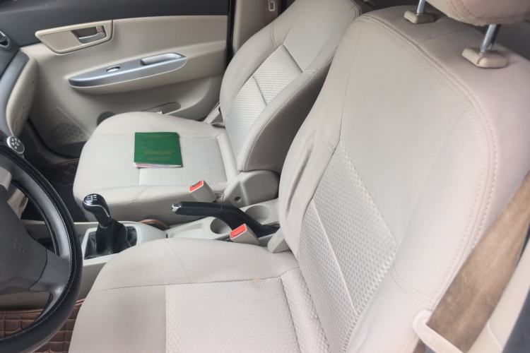 Used CHANGAN Alsvin V5 2012 1.5L Manual Dream Edition Left Front Seat