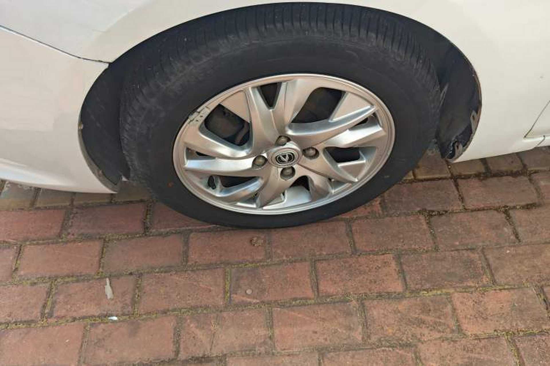 Used CHANGAN Alsvin V5 2012 1.5L Manual Sport Version China IV Standard Left Front Wheel Hub