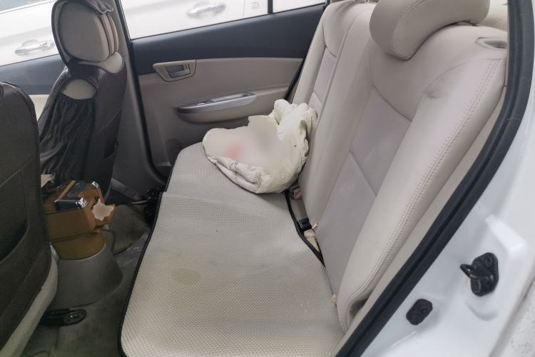 Used CHANGAN Alsvin V5 2012 1.5L Manual Dream Edition Left Rear Seat