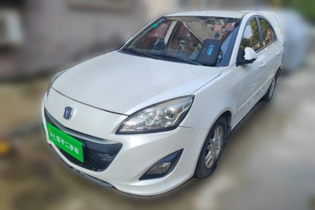 Ojetý CHANGAN Alsvin V5 2012 1.5L Manual Dream Edition