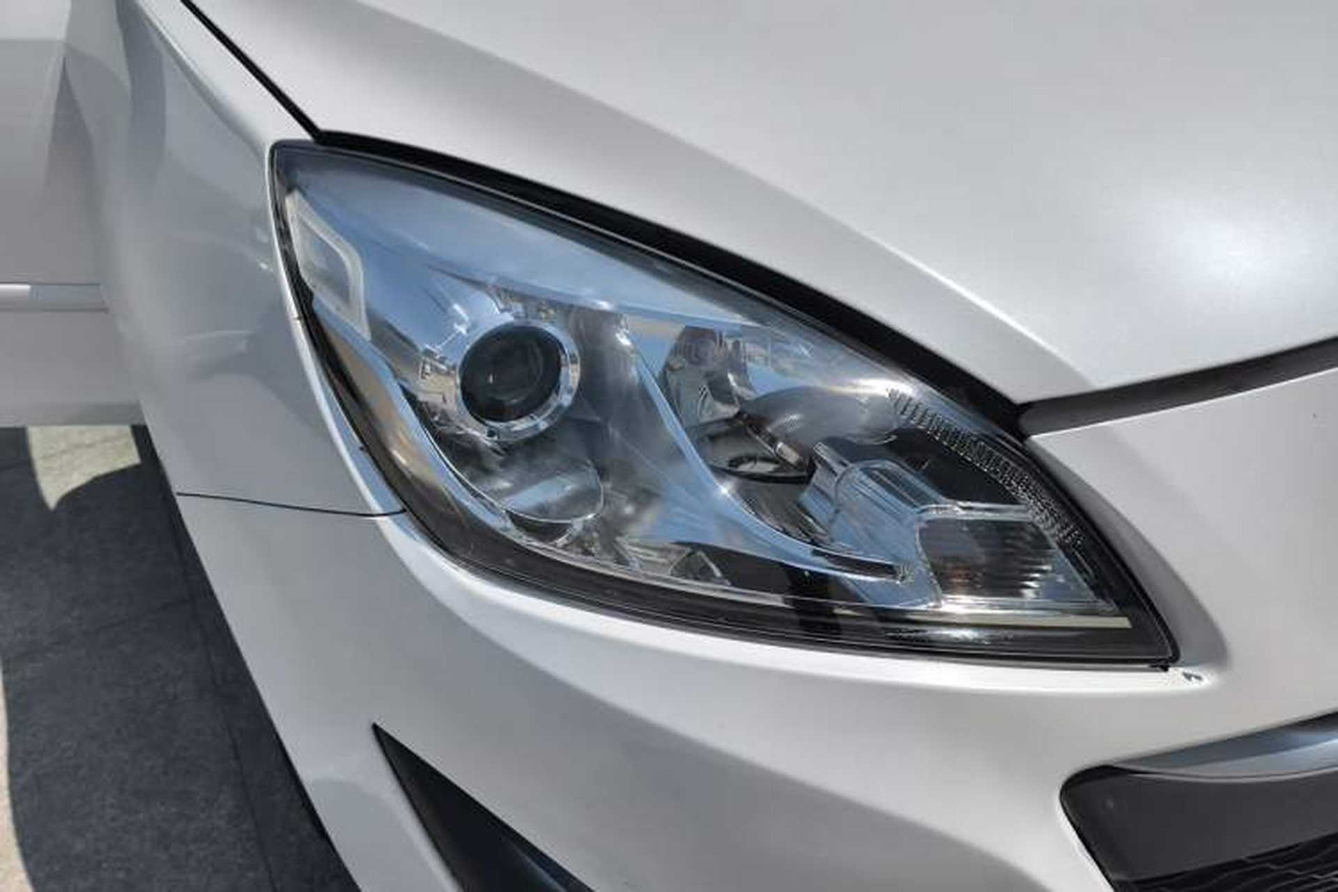 Used CHANGAN Alsvin V5 2012 1.5L Manual Sport Version China IV Standard Right Front Headlight