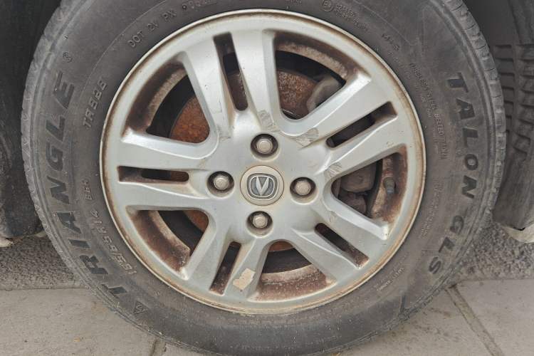 Used CHANGAN Alsvin V5 2012 1.5L Manual Dream Edition Right Front Wheel Hub