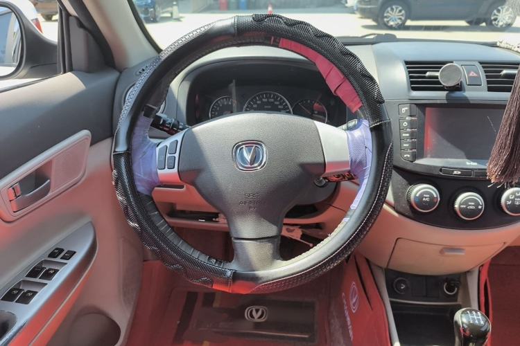 Used CHANGAN Alsvin V5 2012 1.5L Manual Sport Version China IV Standard Steering Wheel