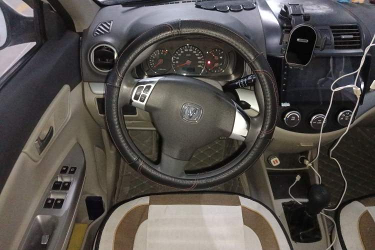 Used CHANGAN Alsvin V5 2012 1.5L Manual Dream Edition Steering Wheel