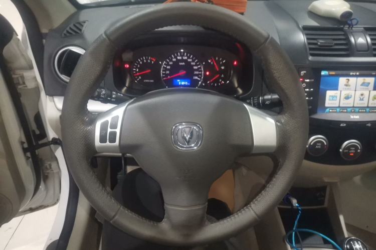 Used CHANGAN Alsvin V5 2012 1.5L Manual Sport Version China IV Standard Steering Wheel