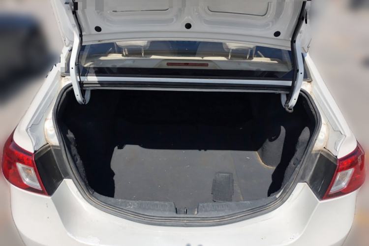 Used CHANGAN Alsvin V5 2012 1.5L Manual Dream Edition Trunk