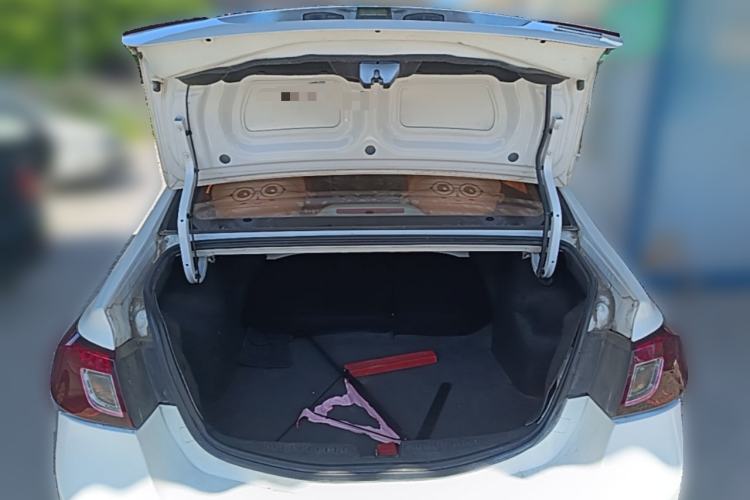 Used CHANGAN Alsvin V5 2012 1.5L Manual Dream Edition Trunk