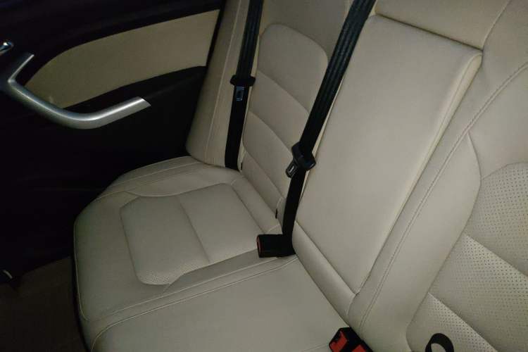 Used CHANGAN Alsvin V7 2015 1.6L Automatic Fun Model China V Standard Left Rear Seat