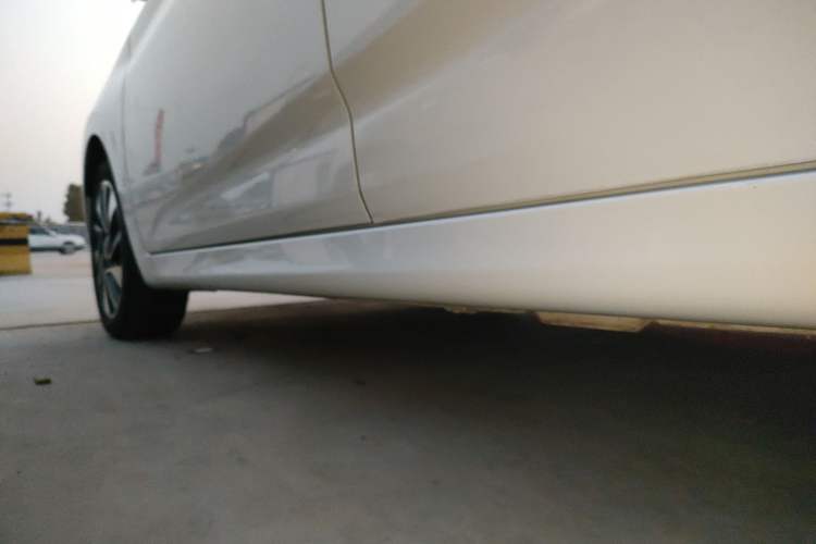 Used CHANGAN Alsvin V7 2015 1.6L Automatic Fun Model China V Standard Left Side Sill