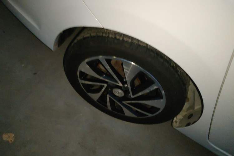Used CHANGAN Alsvin V7 2015 1.6L Automatic Fun Model China V Standard Right Rear Wheel Hub