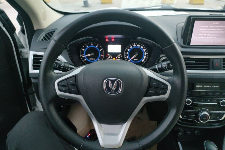 Used CHANGAN Alsvin V7 2015 1.6L Automatic Fun Model China V Standard Steering Wheel