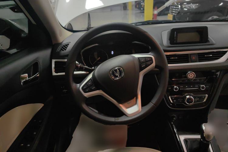 Used CHANGAN Alsvin V7 2016 1.6L Manual LeShang Model China V Standard Steering Wheel