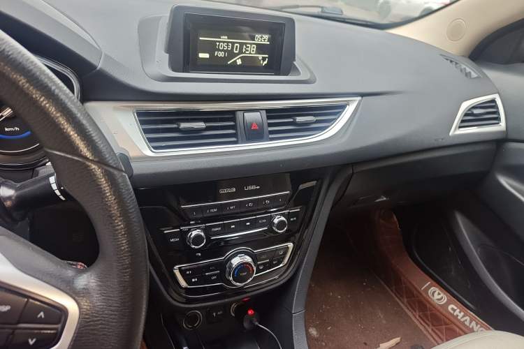 Used CHANGAN Alsvin V7 2015 1.6L Manual LeShang Edition China IV Audio And AC Panel