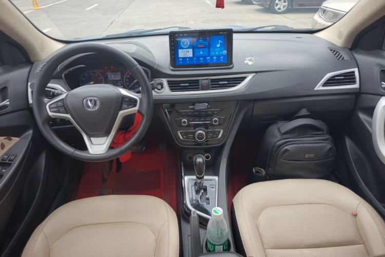 Used CHANGAN Alsvin V7 2015 1.6L Automatic Fun Model China IV Standard Center Console