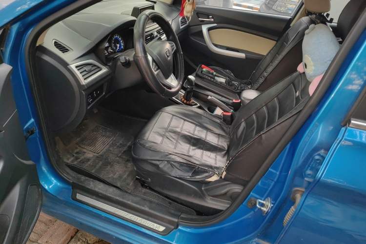 Used CHANGAN Alsvin V7 2015 1.6L Manual Enjoyment Model China IV Standard Driver Seat