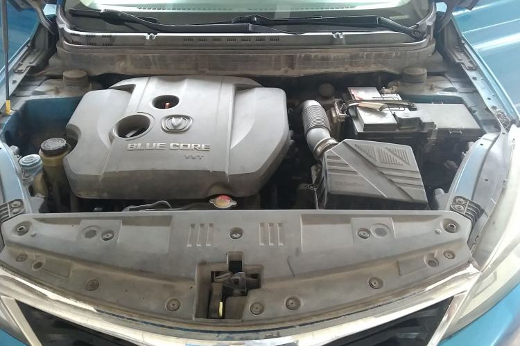 Used CHANGAN Alsvin V7 2015 1.6L Manual Enjoyment Model China IV Standard Engine Bay