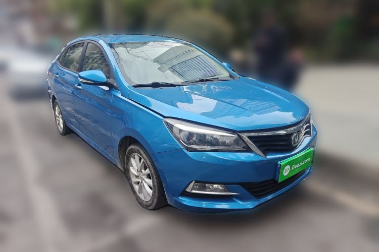 Used CHANGAN Alsvin V7 2015 1.6L Manual LeShang Edition China IV Front Right 45 Deg