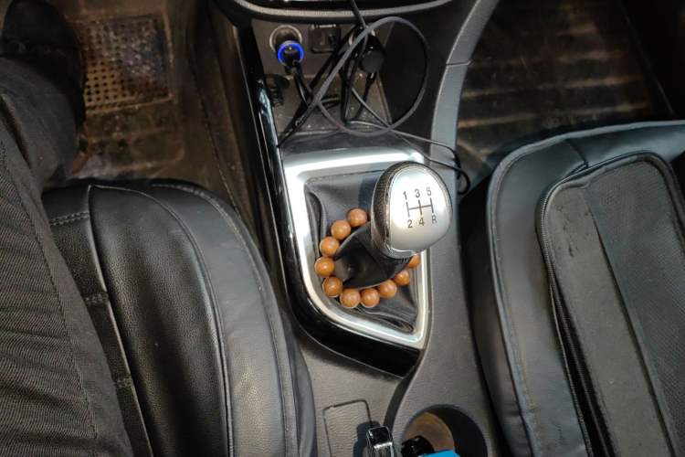 Used CHANGAN Alsvin V7 2015 1.6L Manual Enjoyment Model China IV Standard Gear Lever