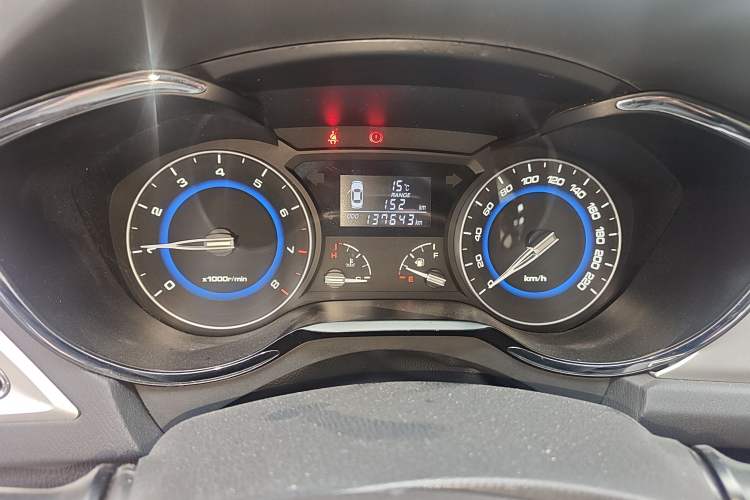 Used CHANGAN Alsvin V7 2015 1.6L Manual LeShang Edition China IV Instrument Cluster