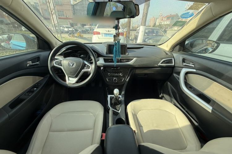 Used CHANGAN Alsvin V7 2015 1.6L Manual Enjoyment Model China IV Standard Interior 1
