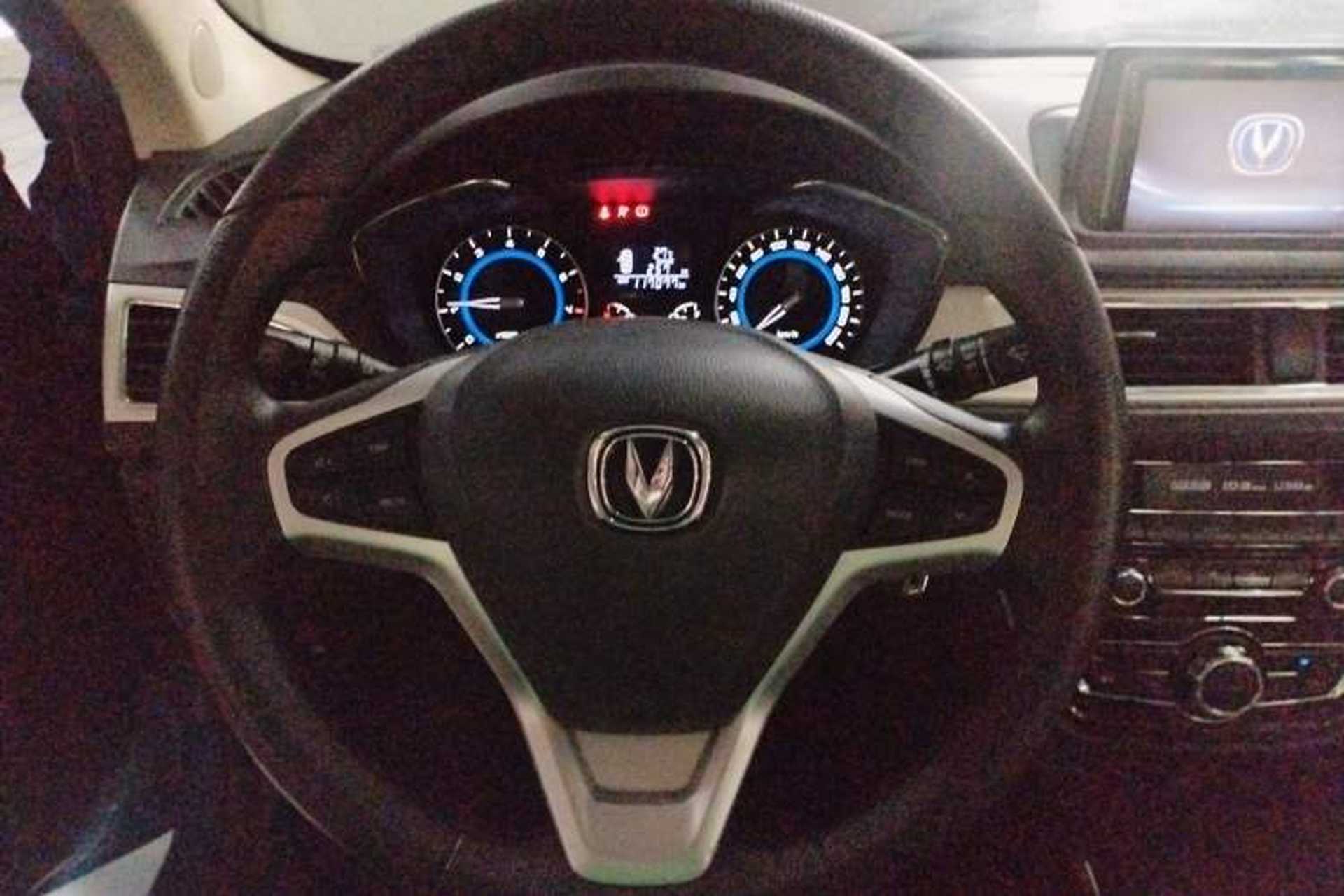 Used CHANGAN Alsvin V7 2015 1.6L Manual Enjoyment Model China V Standard Interior 1
