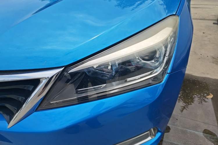 Used CHANGAN Alsvin V7 2015 1.6L Manual Enjoyment Model China IV Standard Left Front Headlight