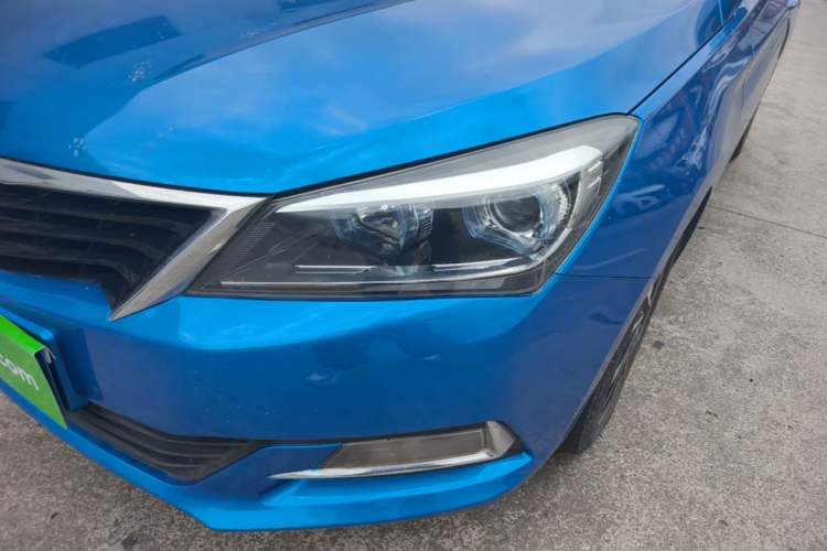 Used CHANGAN Alsvin V7 2015 1.6L Automatic Fun Model China IV Standard Left Front Headlight