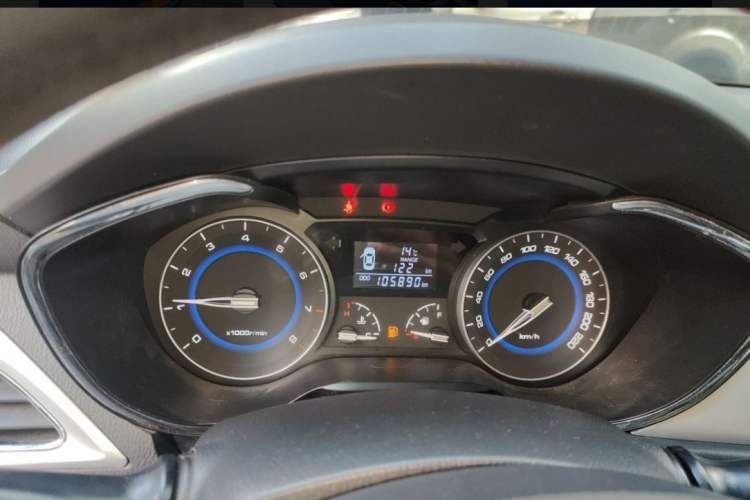 Used CHANGAN Alsvin V7 2015 1.6L Manual Lehuo Model China V Standard Odometer Close Up