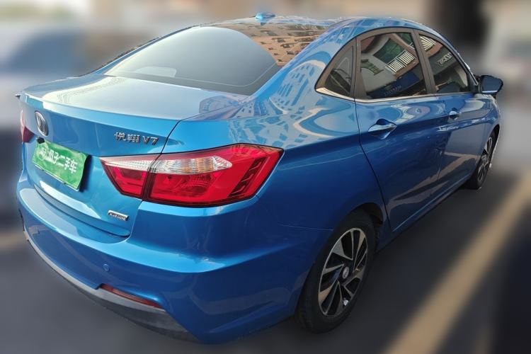 Used CHANGAN Alsvin V7 2015 1.6L Automatic Fun Model China IV Standard Rear Right 45 Deg