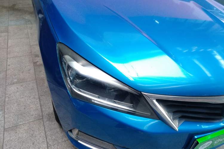 Used CHANGAN Alsvin V7 2015 1.6L Automatic Fun Model China V Standard Right Front Headlight