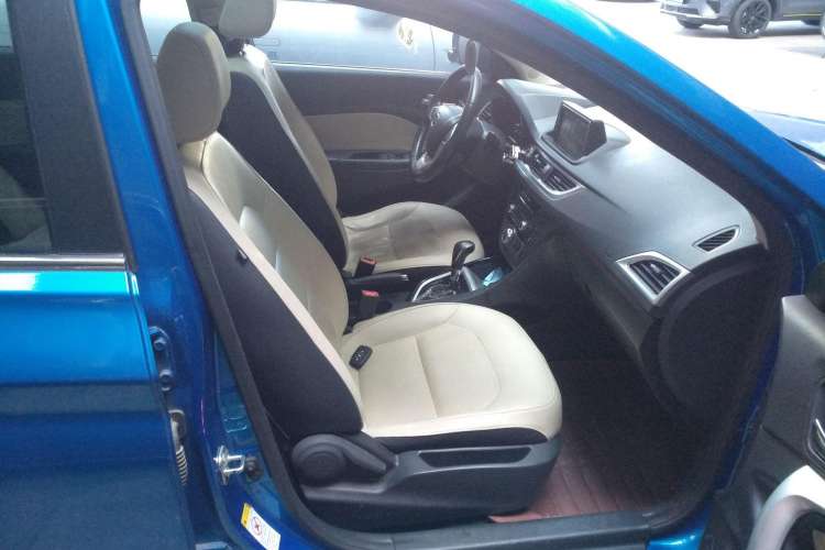 Used CHANGAN Alsvin V7 2015 1.6L Automatic Fun Model China V Standard Right Front Seat