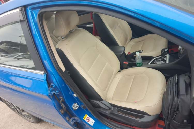 Used CHANGAN Alsvin V7 2015 1.6L Automatic Fun Model China IV Standard Right Front Seat