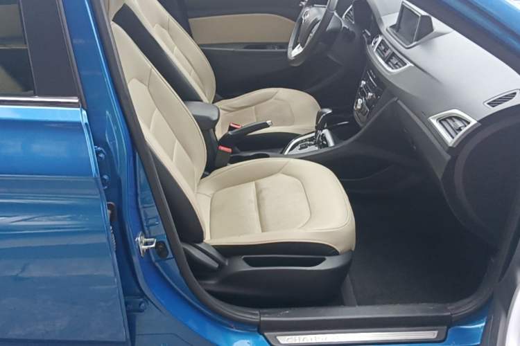Used CHANGAN Alsvin V7 2015 1.6L Automatic Enjoyment Model China IV Standard Right Front Seat