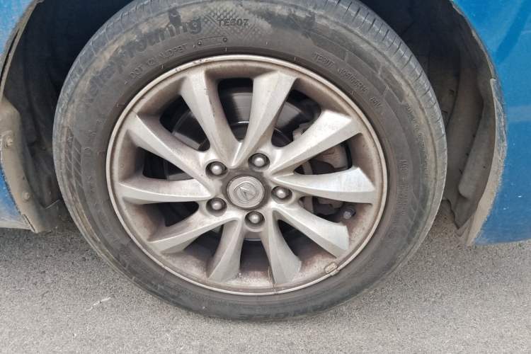 Used CHANGAN Alsvin V7 2015 1.6L Manual Enjoyment Model China IV Standard Right Front Wheel Hub