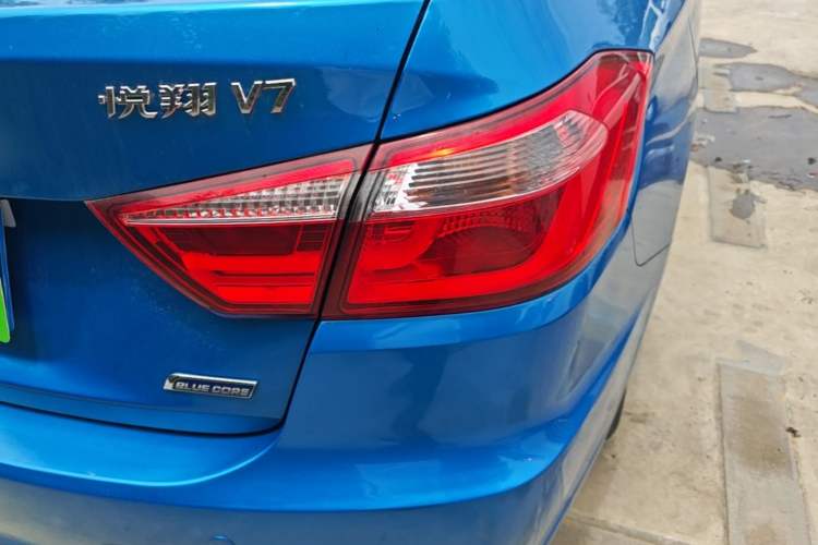 Used CHANGAN Alsvin V7 2015 1.6L Manual Enjoyment Model China IV Standard Right Rear Taillight