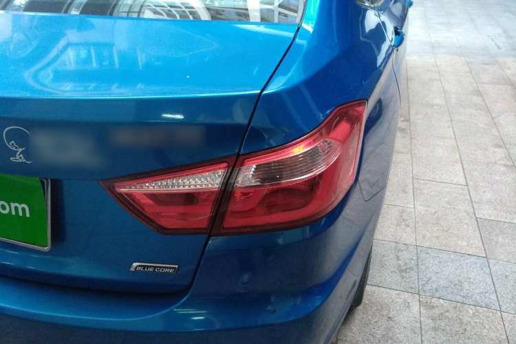 Used CHANGAN Alsvin V7 2015 1.6L Automatic Fun Model China V Standard Right Rear Taillight