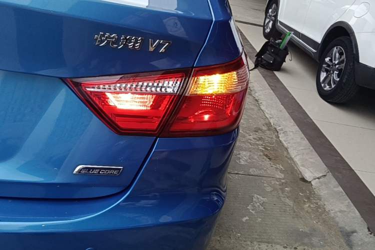 Used CHANGAN Alsvin V7 2015 1.6L Automatic Enjoyment Model China IV Standard Right Rear Taillight