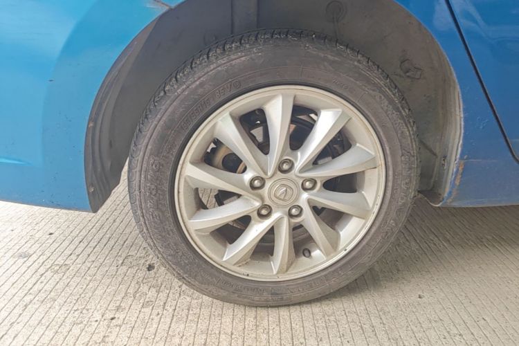 Used CHANGAN Alsvin V7 2015 1.6L Manual Enjoyment Model China IV Standard Right Rear Wheel Hub