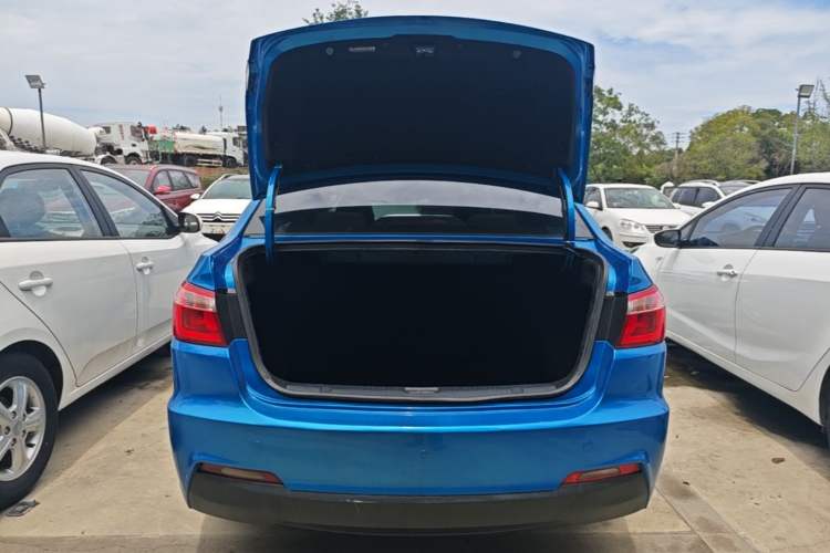 Used CHANGAN Alsvin V7 2015 1.6L Manual Enjoyment Model China IV Standard Trunk