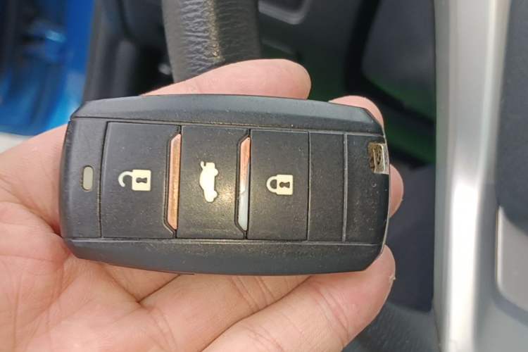 Used CHANGAN Alsvin V7 2015 1.6L Automatic Enjoyment Model China IV Standard Vehicle Key