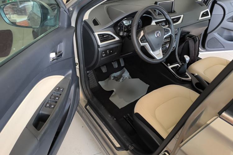 Used CHANGAN Alsvin V7 2015 1.6L Manual Enjoyment Model China V Standard Driver Seat