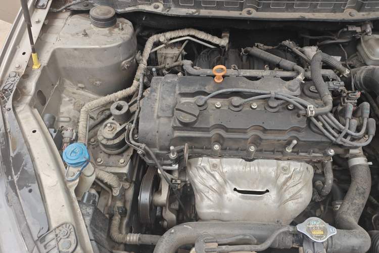 Used CHANGAN Alsvin V7 2015 1.6L Manual Fun Model China IV Standard Engine Bay Right