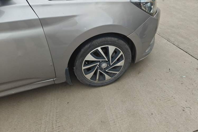 Used CHANGAN Alsvin V7 2015 1.6L Manual Fun Model China IV Standard Right Front Wheel Hub
