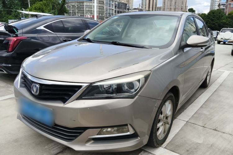 Used CHANGAN Alsvin V7 2015 1.6L Manual Enjoyment Model China IV Standard Guazi used car, China used car export, Used car for sale, Used CHANGAN cars, Cheapest cars for sale