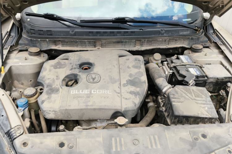 Used CHANGAN Alsvin V7 2015 1.6L Manual Enjoyment Model China IV Standard Engine Bay