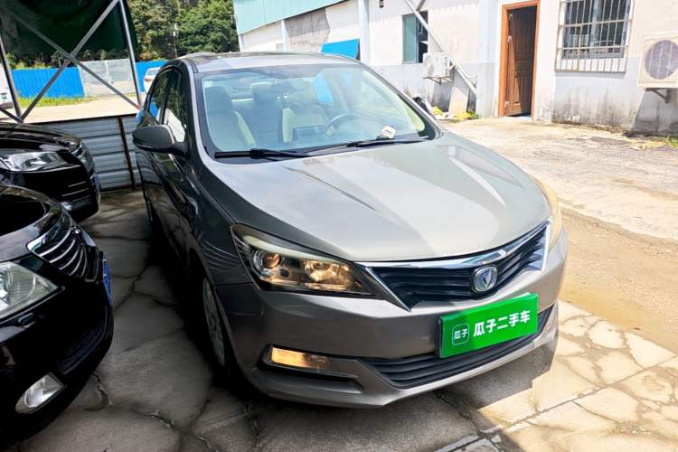 Used CHANGAN Alsvin V7 2015 1.6L Automatic Enjoyment Model China V Standard Front Right 45 Deg