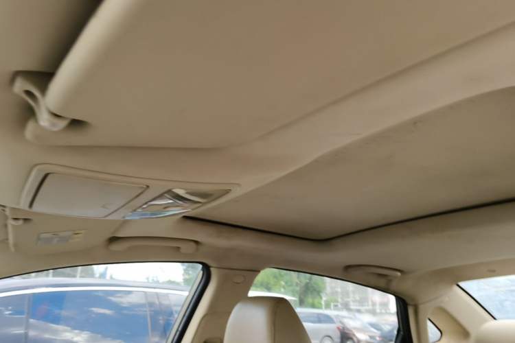 Used CHANGAN Alsvin V7 2015 1.6L Manual Enjoyment Model China IV Standard Headliner
